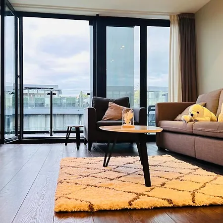 Urban Oasis Apartamento *