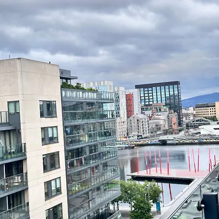 Urban Oasis アパート